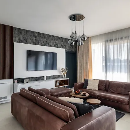 Villa Santa With Heated Pool *