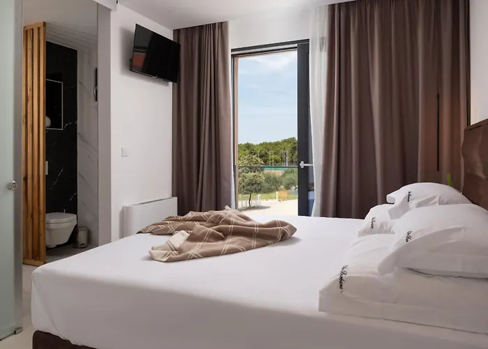 Santa With Heated Pool וילה פאקוסטאן