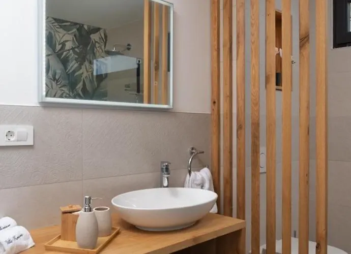 ヴィラ Santa With Heated Pool *