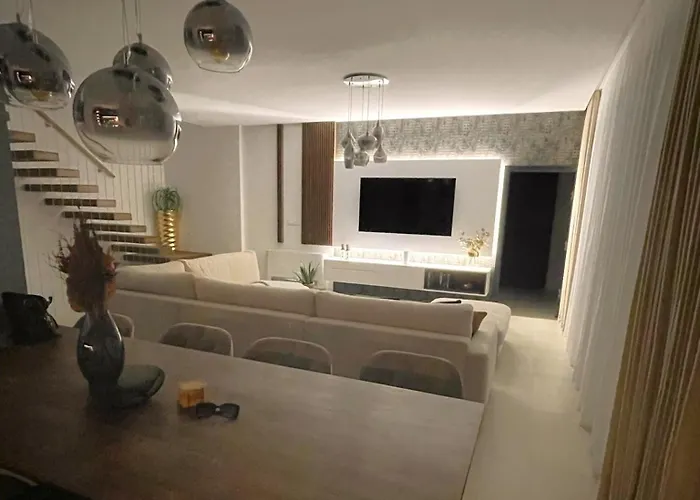 Santa With Heated Pool * Pakoštane